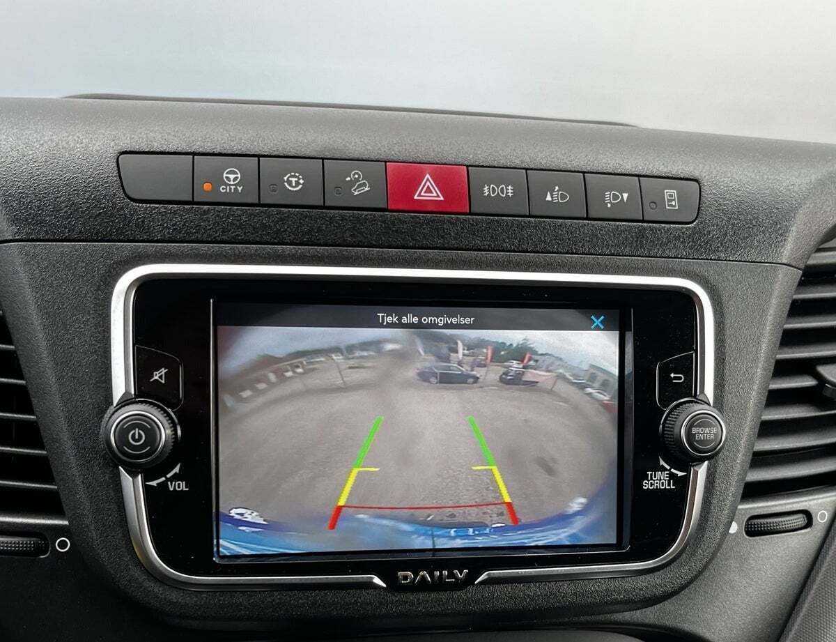 Hvid Iveco eDaily fra 2024