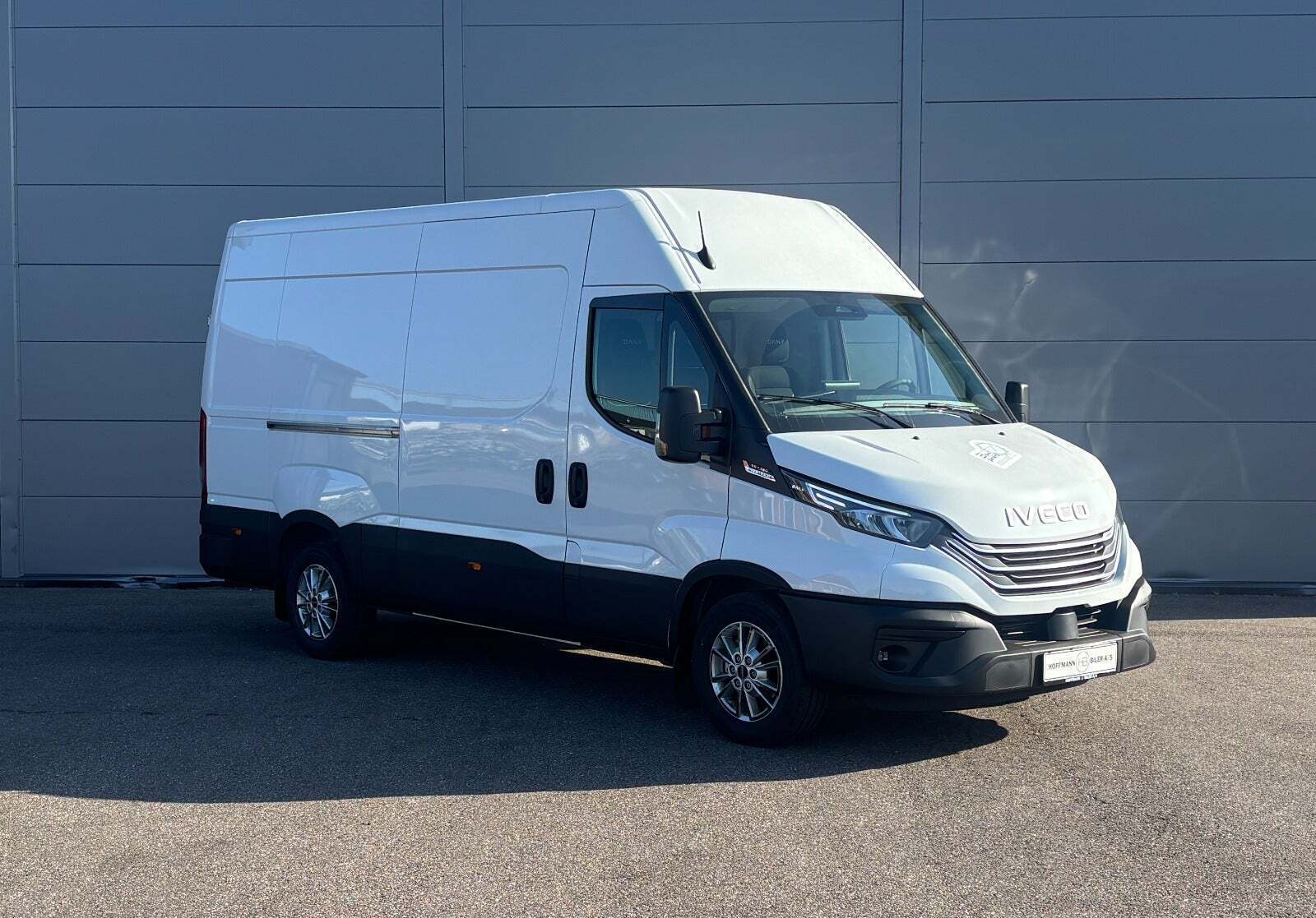 Iveco Daily 3,0 35S18 12m³ Van AG8