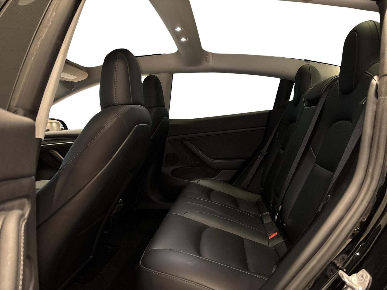 Tesla Model 3 Performance AWD