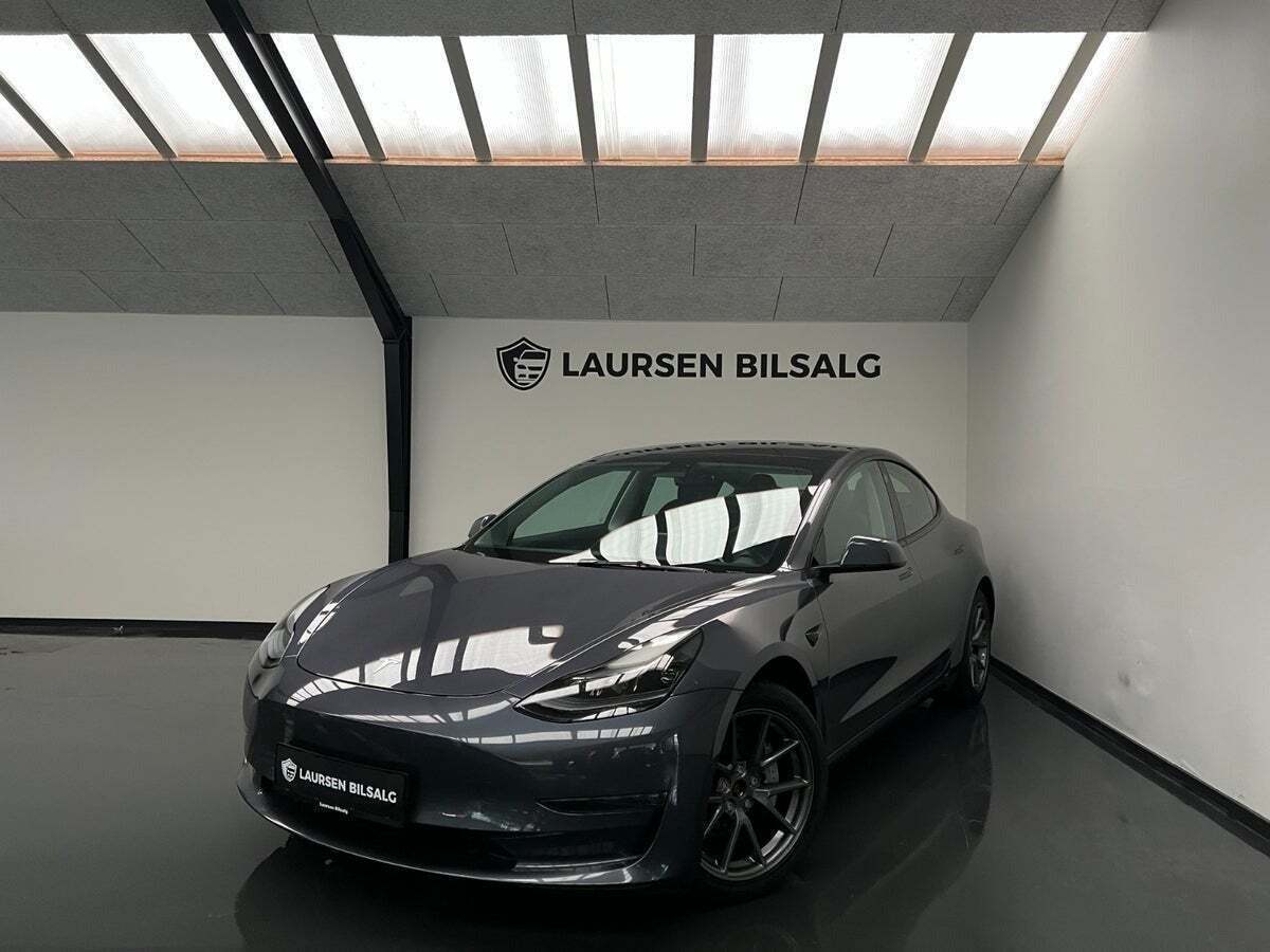 Tesla Model 3 Long Range AWD