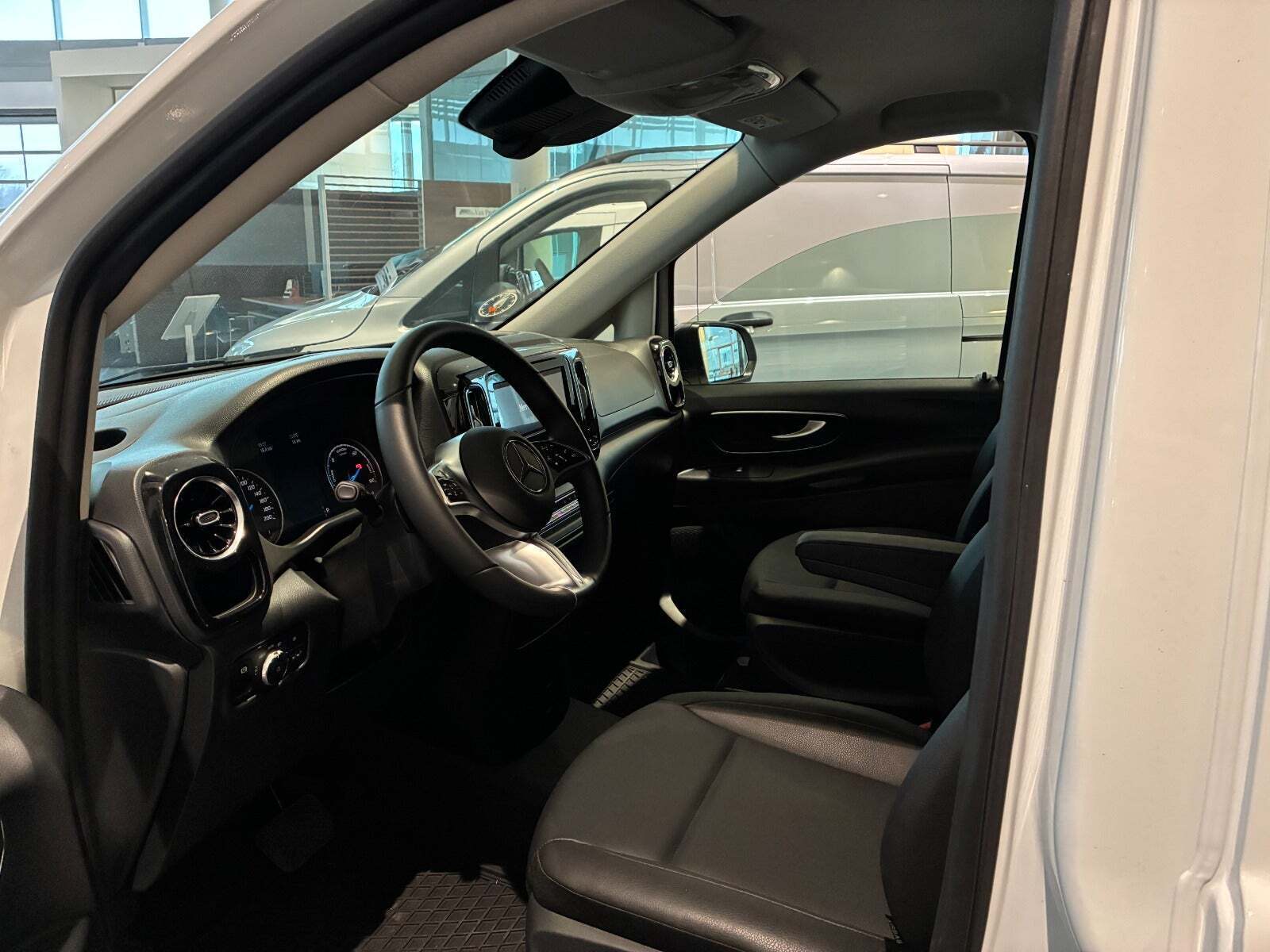 Mercedes eVito 112 A2 Kassevogn