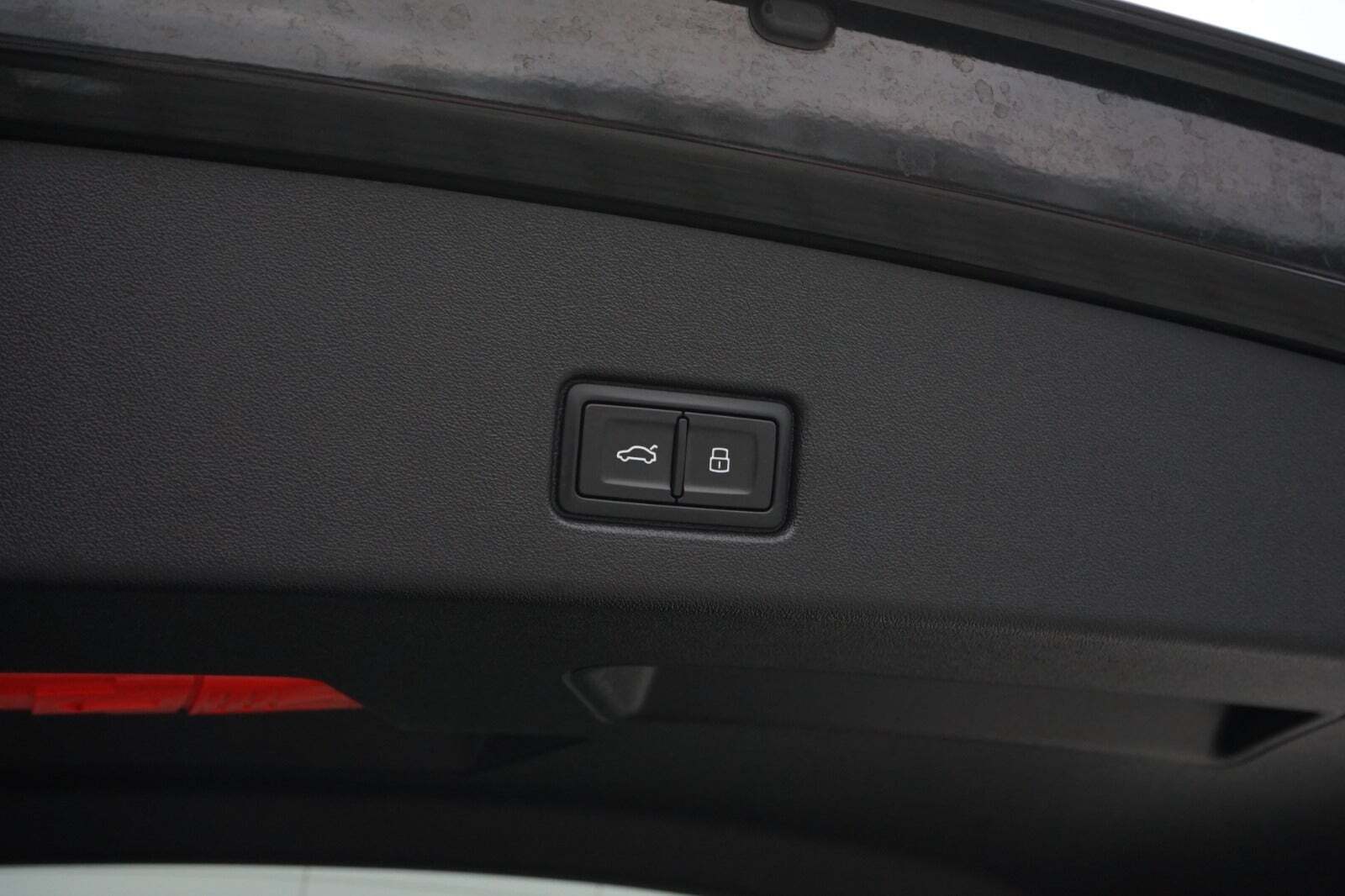 Sort Audi Q4 e-tron fra 2023