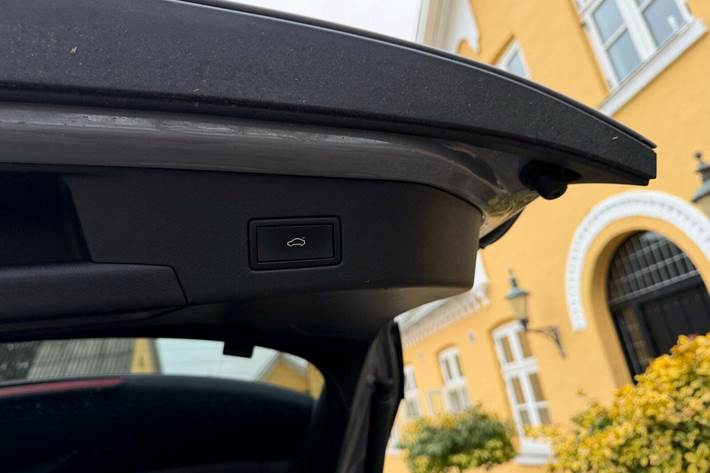 Grå VW ID.4 fra 2022