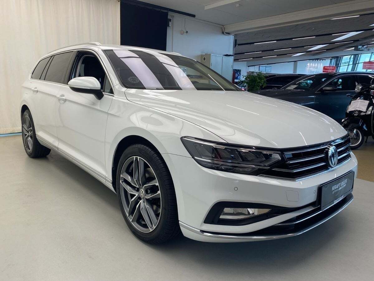 VW Passat 1,5 TSi 150 Elegance+ Variant DSG