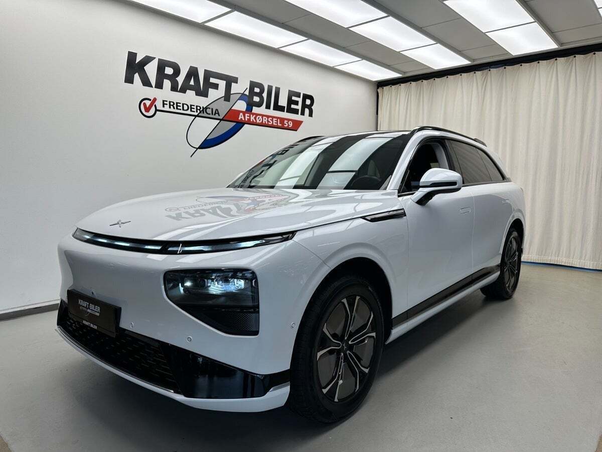 Xpeng G9 Standard Range