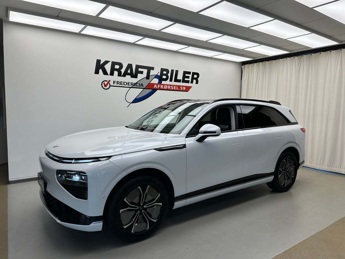 Xpeng G9 Standard Range