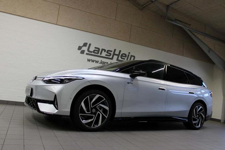 Sølv VW ID.7 fra 2025