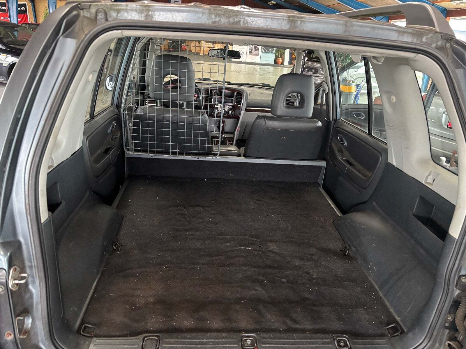 Grå Suzuki Grand Vitara fra 2005