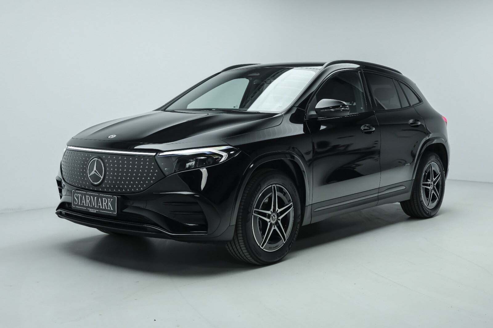 Sort Mercedes EQA250+ fra 2025