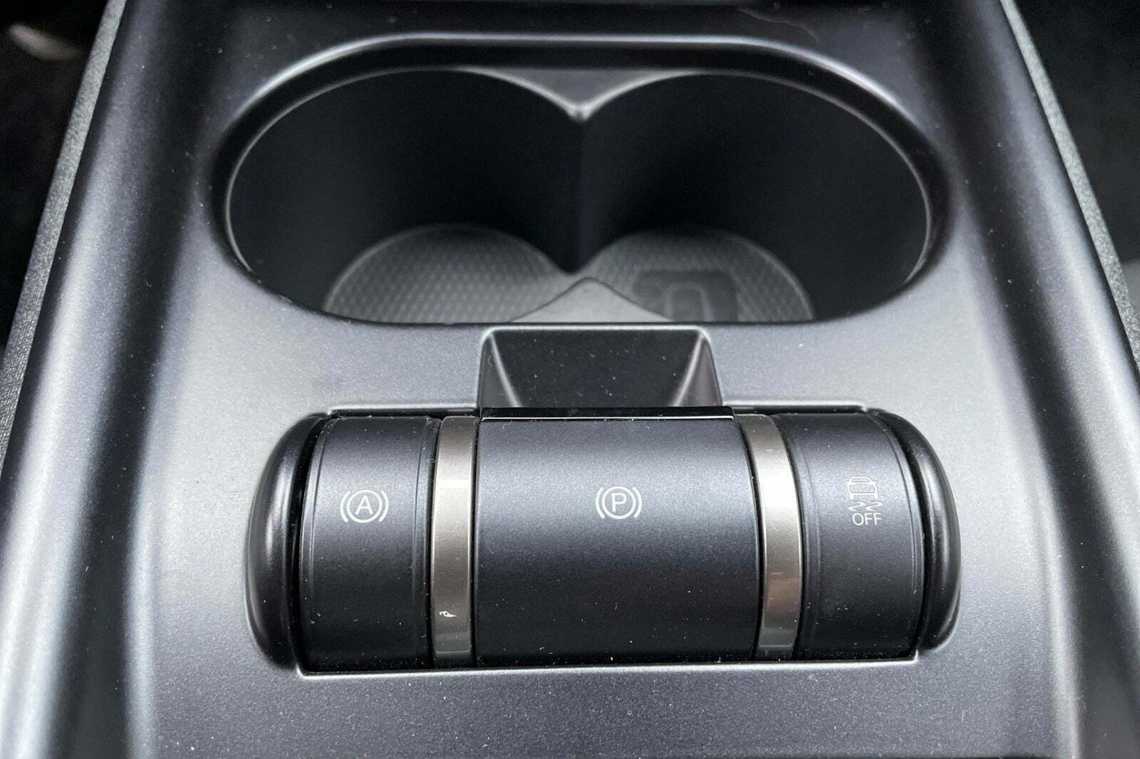 Grå BYD Dolphin fra 2024