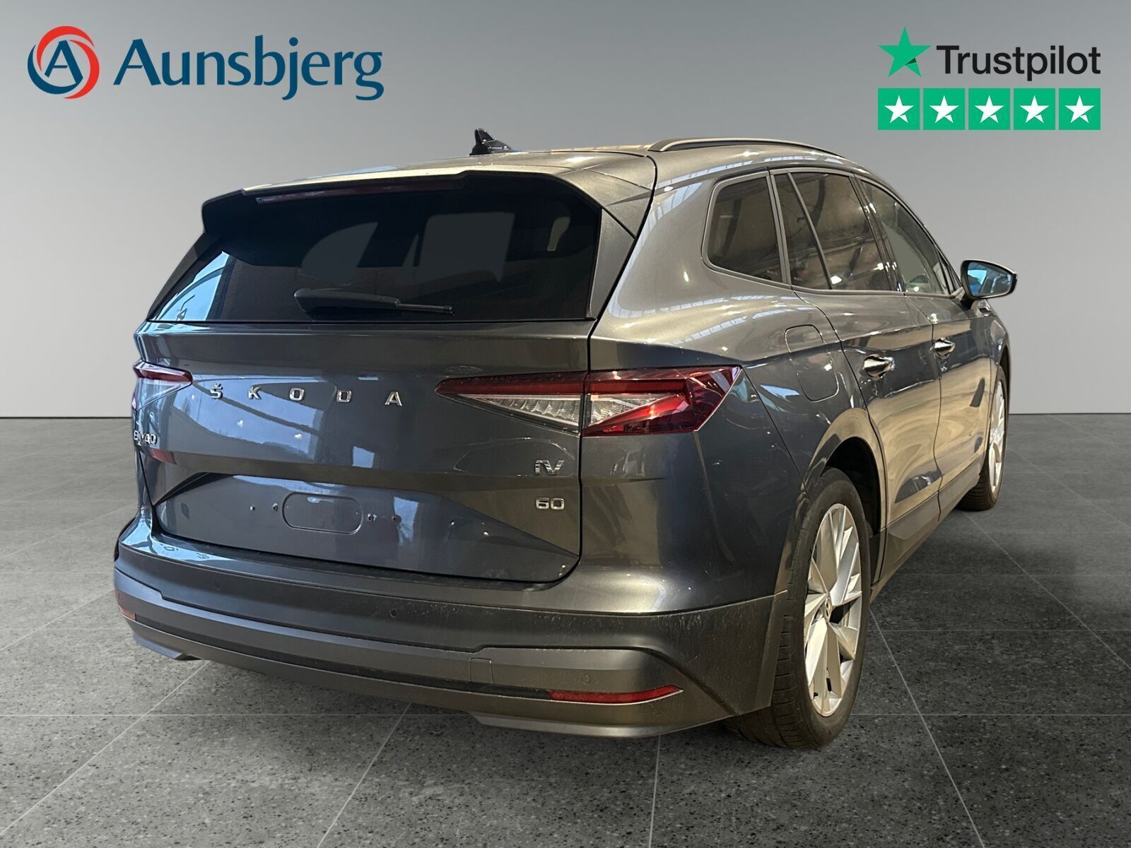 Grå Skoda Enyaq fra 2022