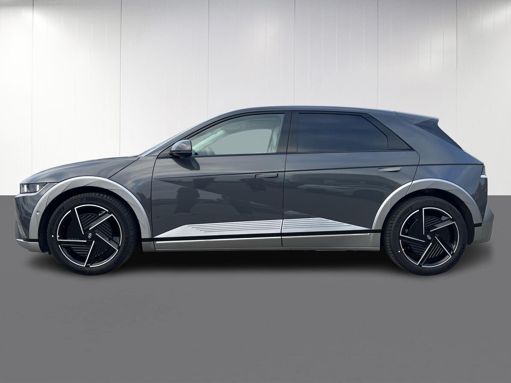 Hyundai Ioniq 5 Electric 84 kWh Ultimate 229HK 5d Aut.