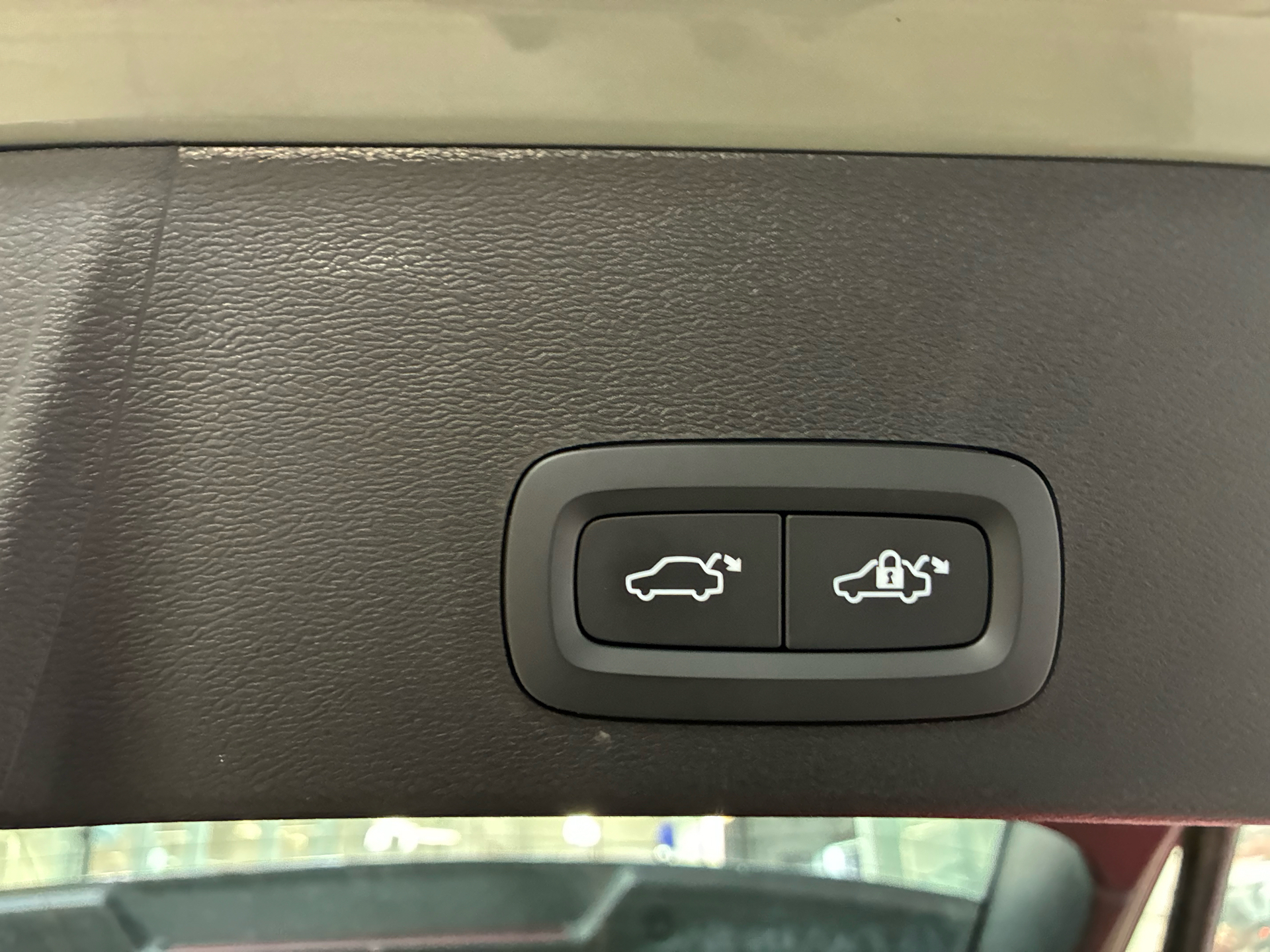 Grøn Volvo XC40 fra 2022