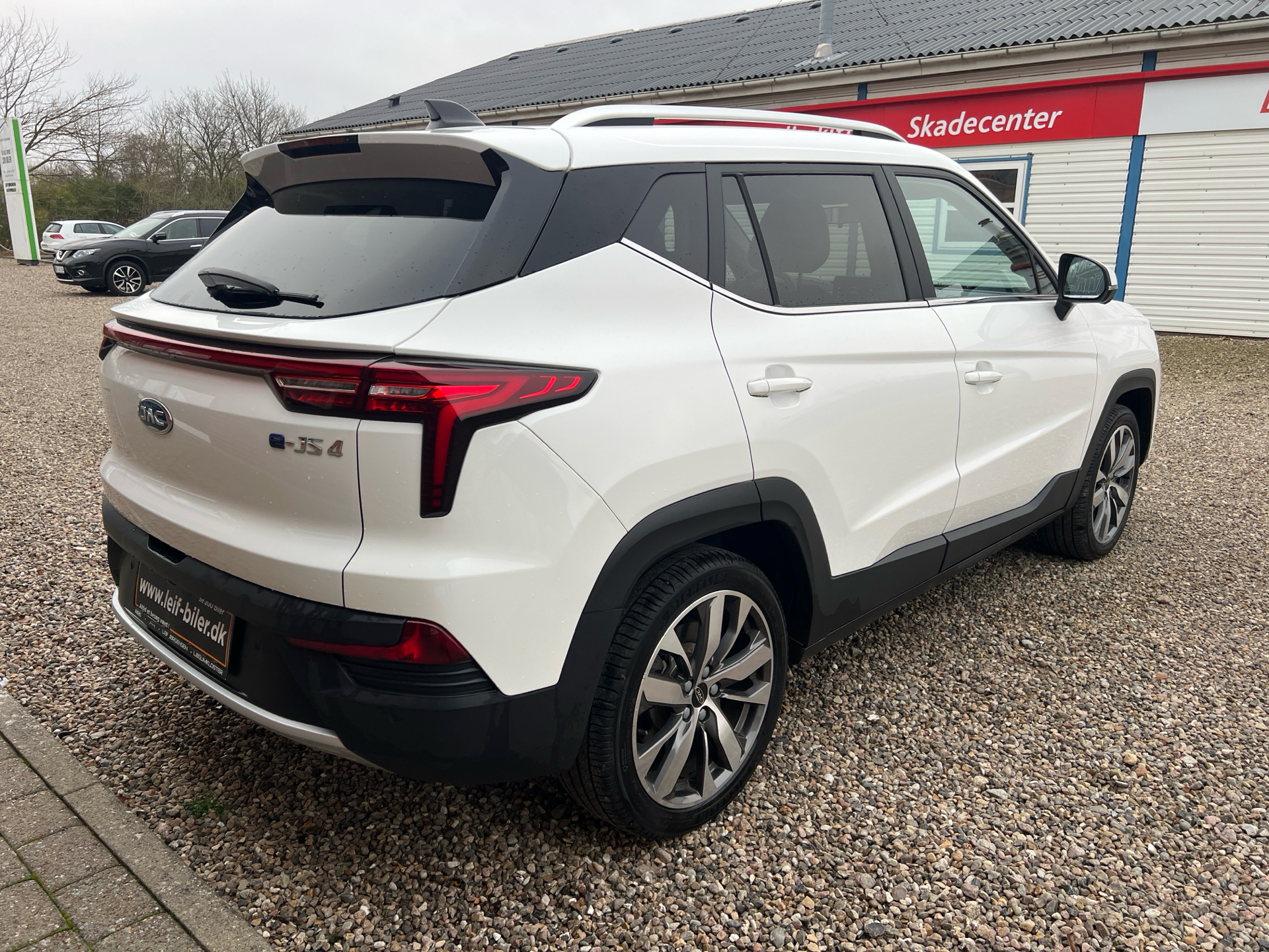 JAC e-JS4 EL 193HK 5d Aut.