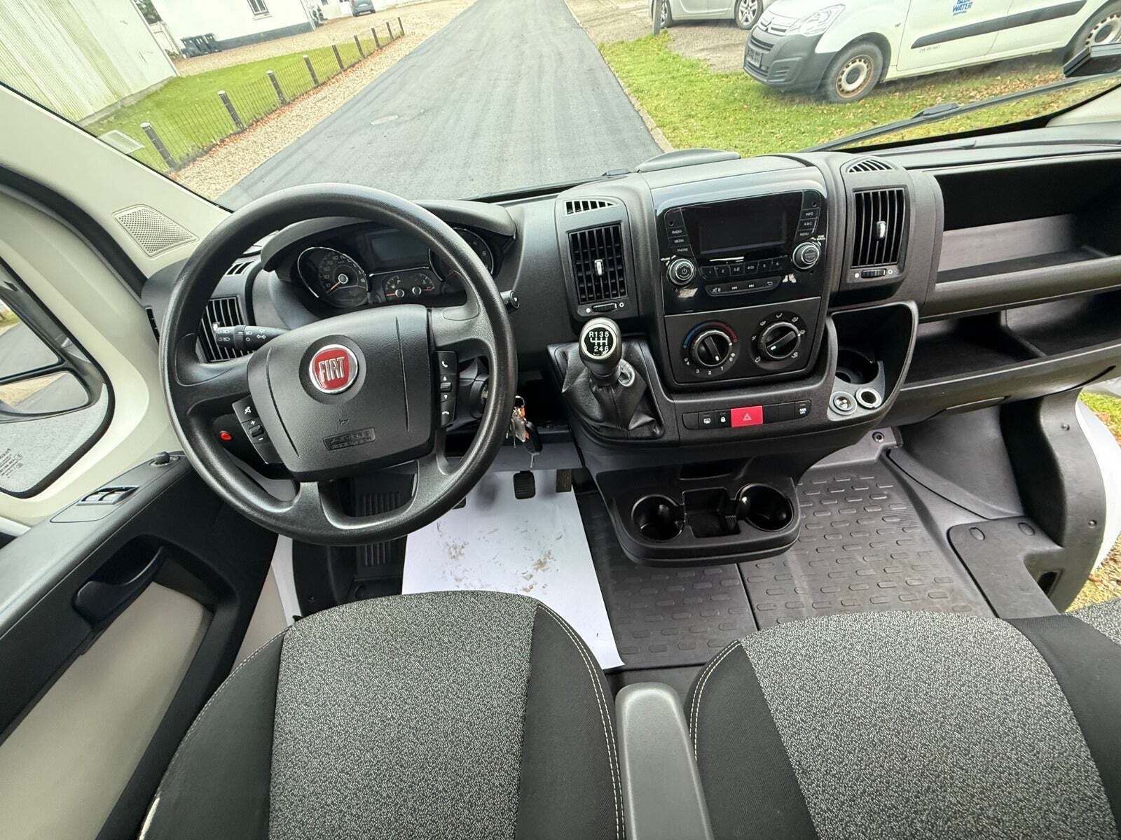 Hvid Fiat Ducato 35 Maxi fra 2016