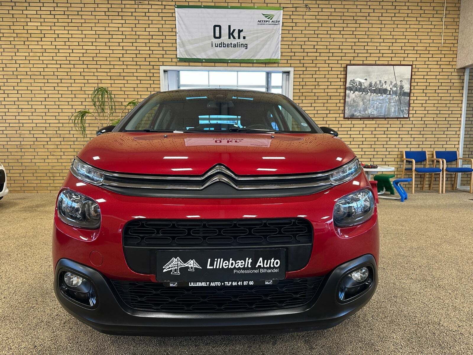 Rød Citroën C3 fra 2019