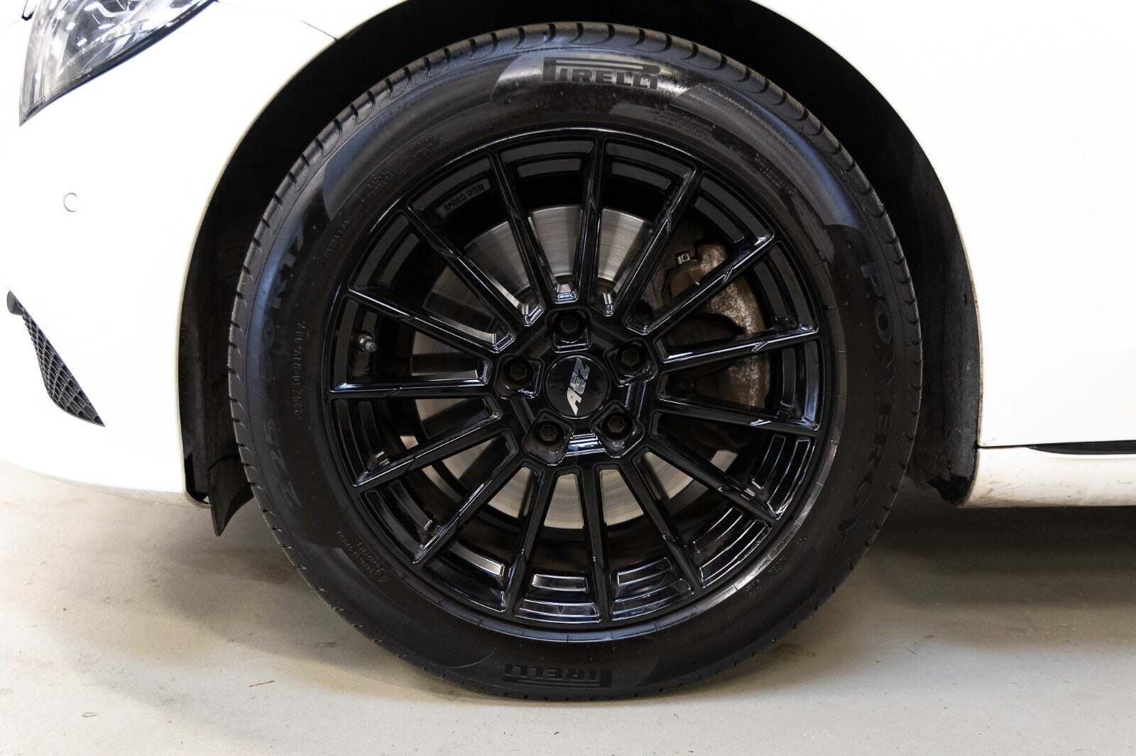 Mercedes C300 2,0 Avantgarde stc. aut.