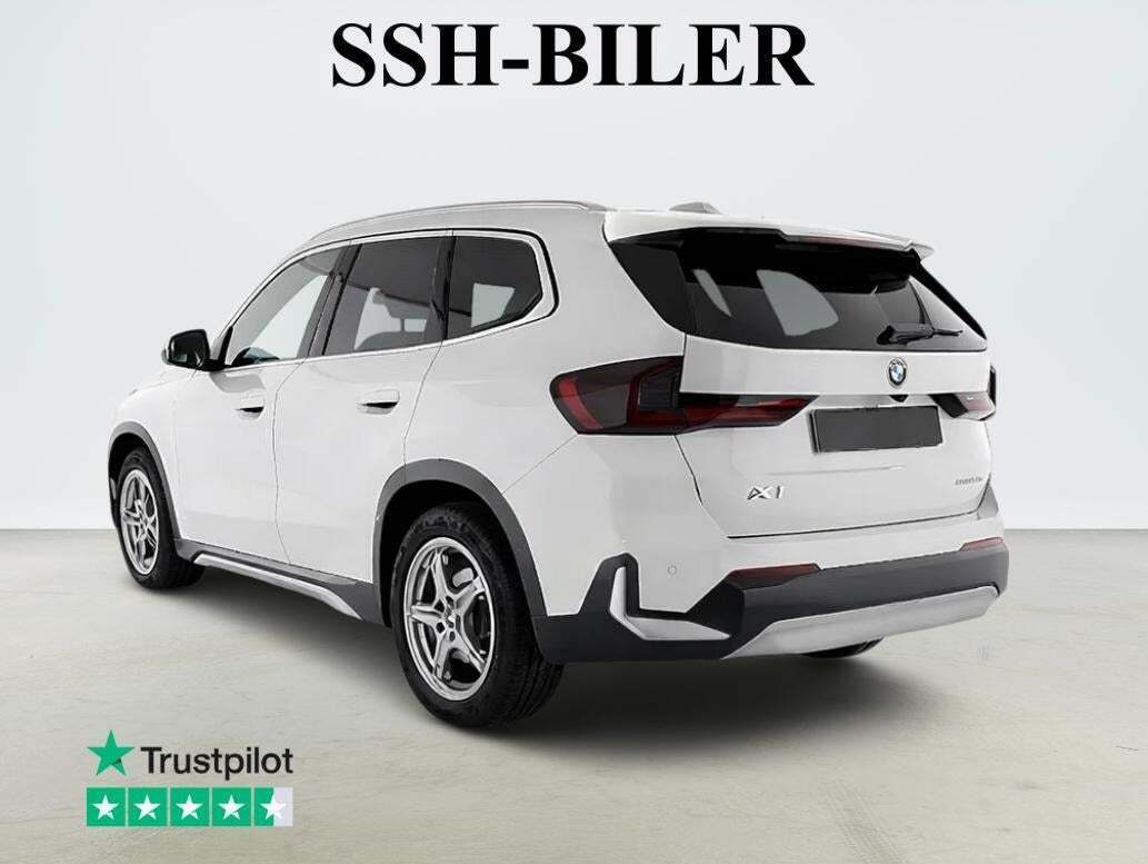 BMW iX1 eDrive20 X-Line