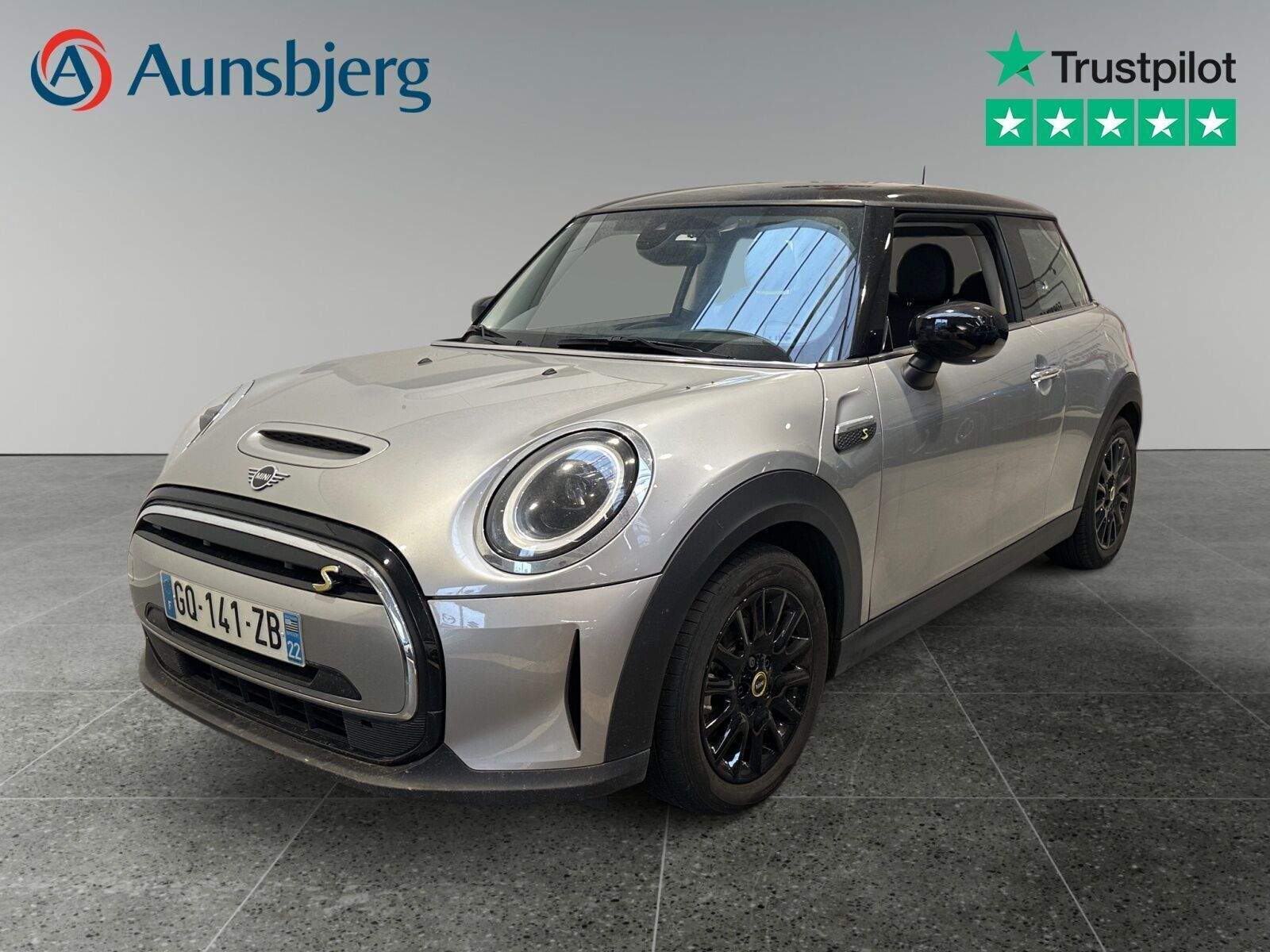 Mini Cooper SE Essential