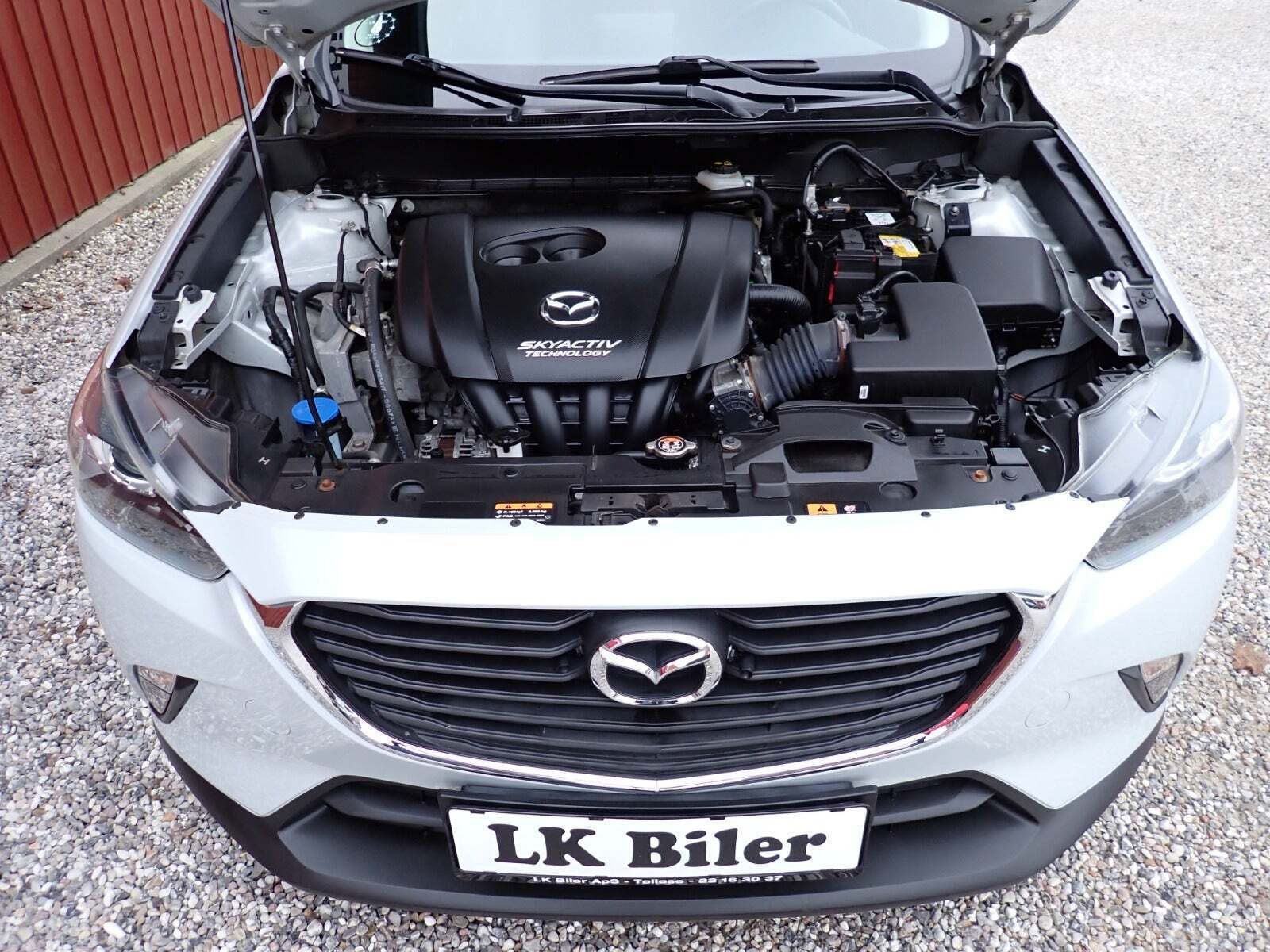 Grå Mazda CX-3 fra 2017