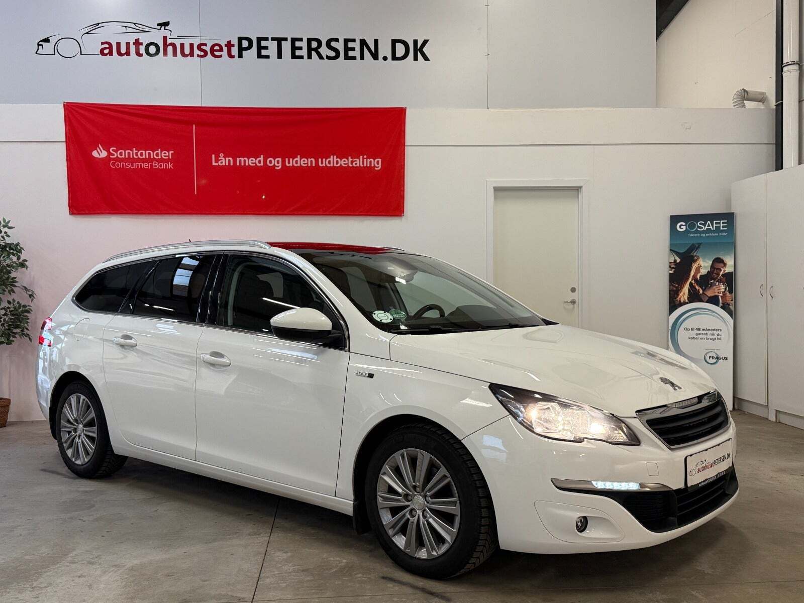 Hvid Peugeot 308 fra 2015