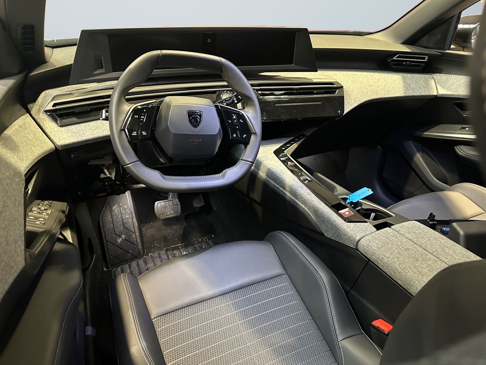 Peugeot e-5008 77 Allure Pack 7prs