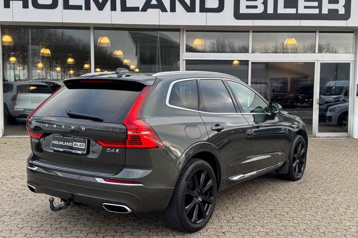 Brun Volvo XC60 fra 2018