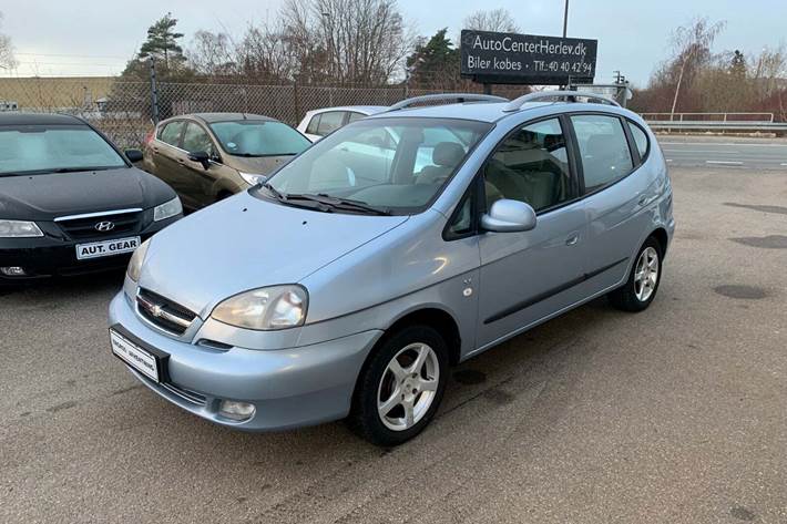 Blå Chevrolet Tacuma fra 2009 set udefra