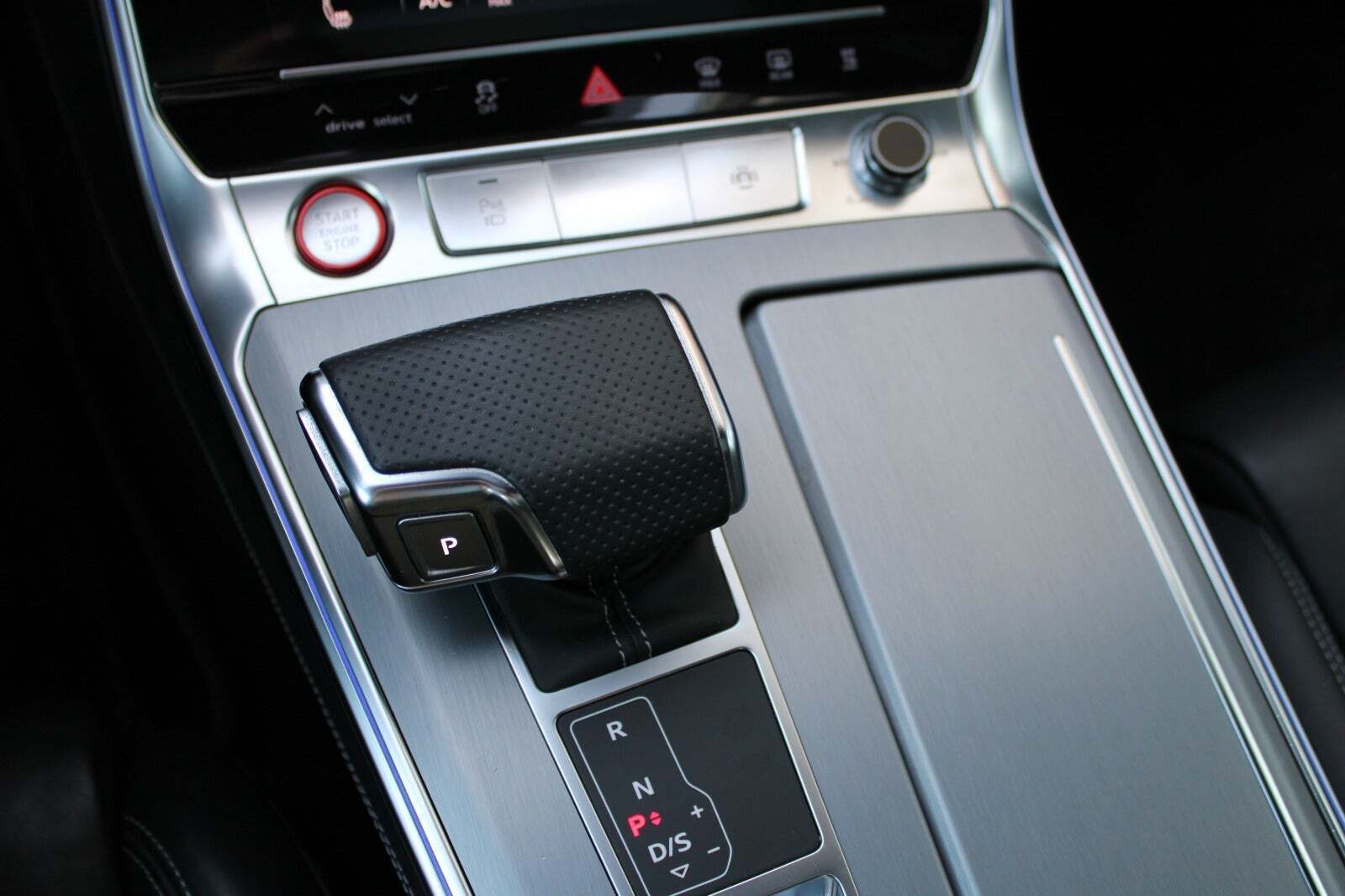 Grå Audi S7 fra 2020