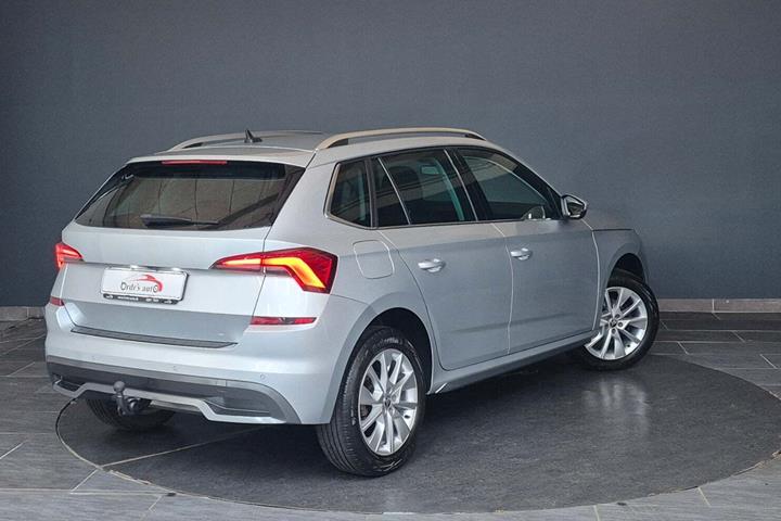 Sølv Skoda Kamiq fra 2020