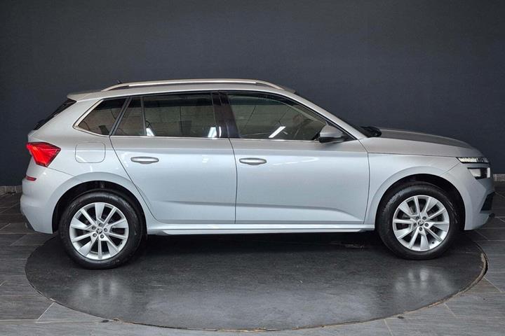 Sølv Skoda Kamiq fra 2020