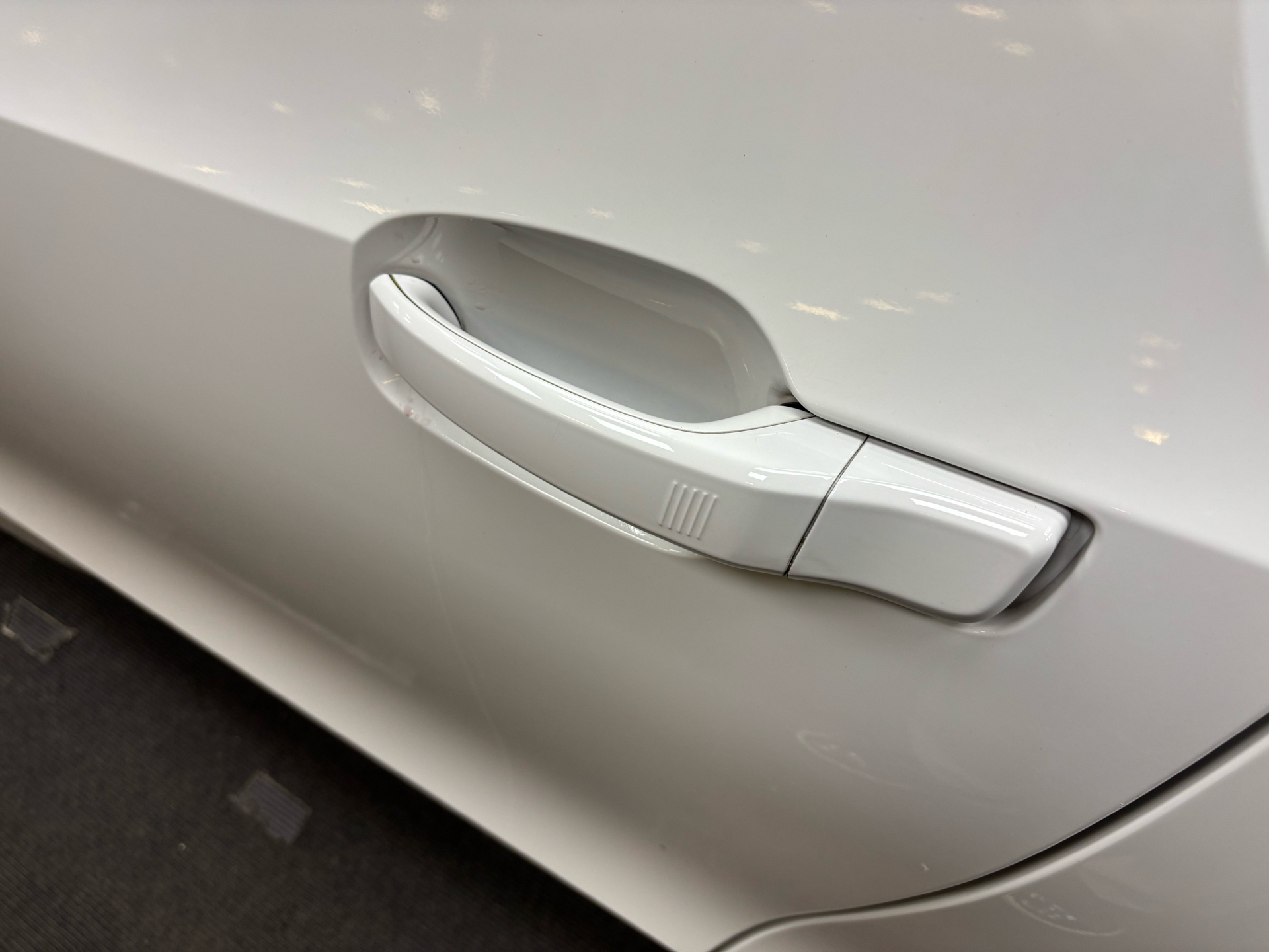 Hvid BMW i3 fra 2015