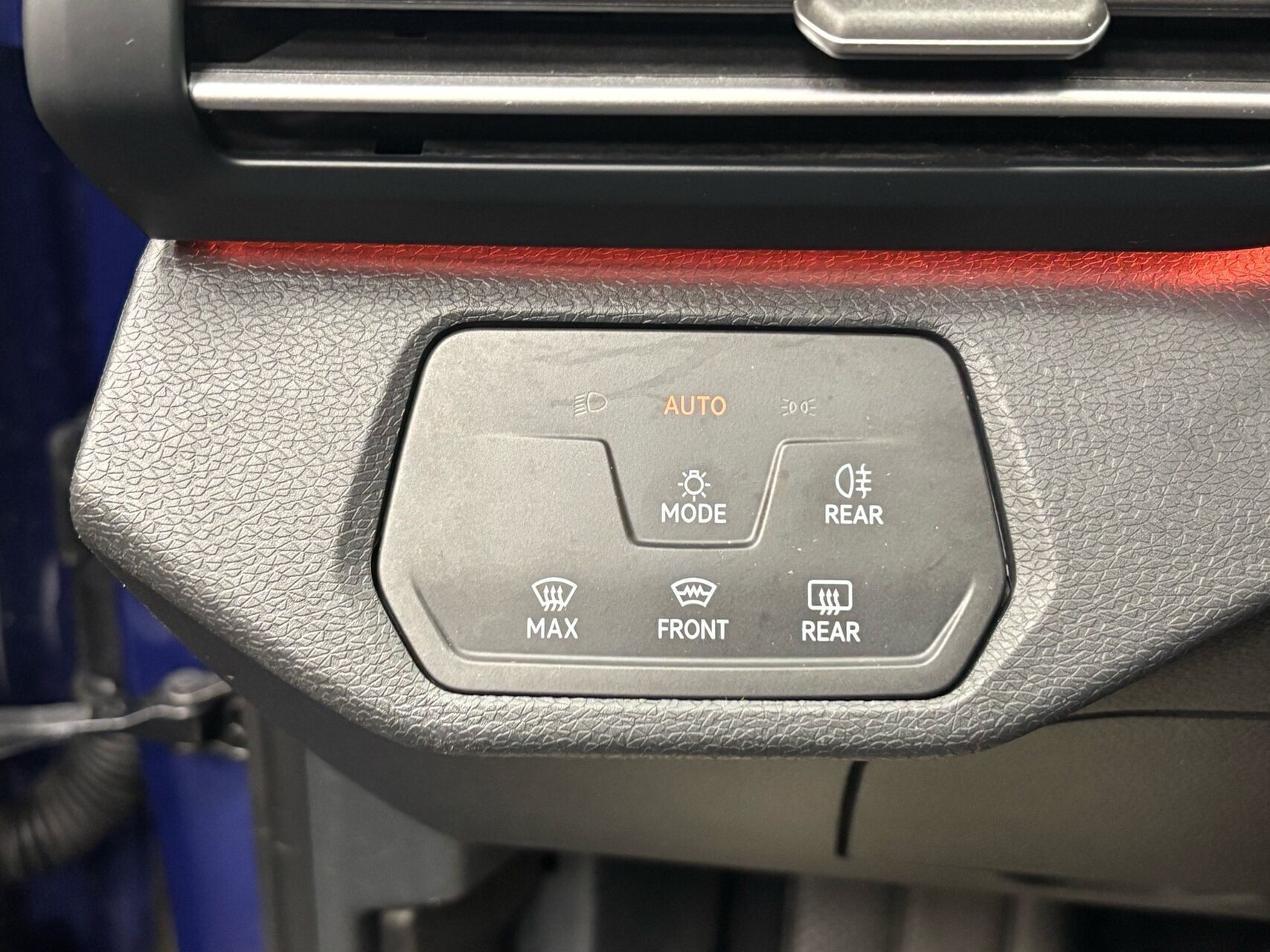 Blå VW ID.4 fra 2021