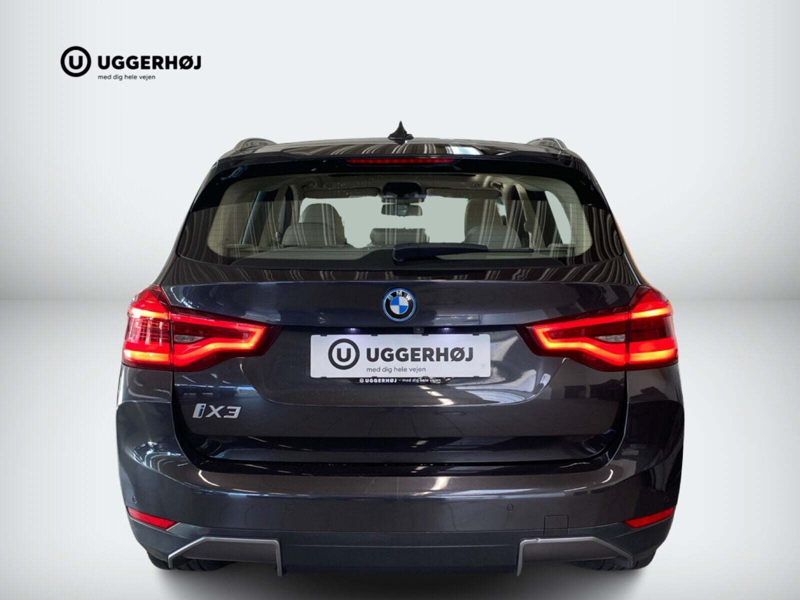 BMW iX3 Charged Plus