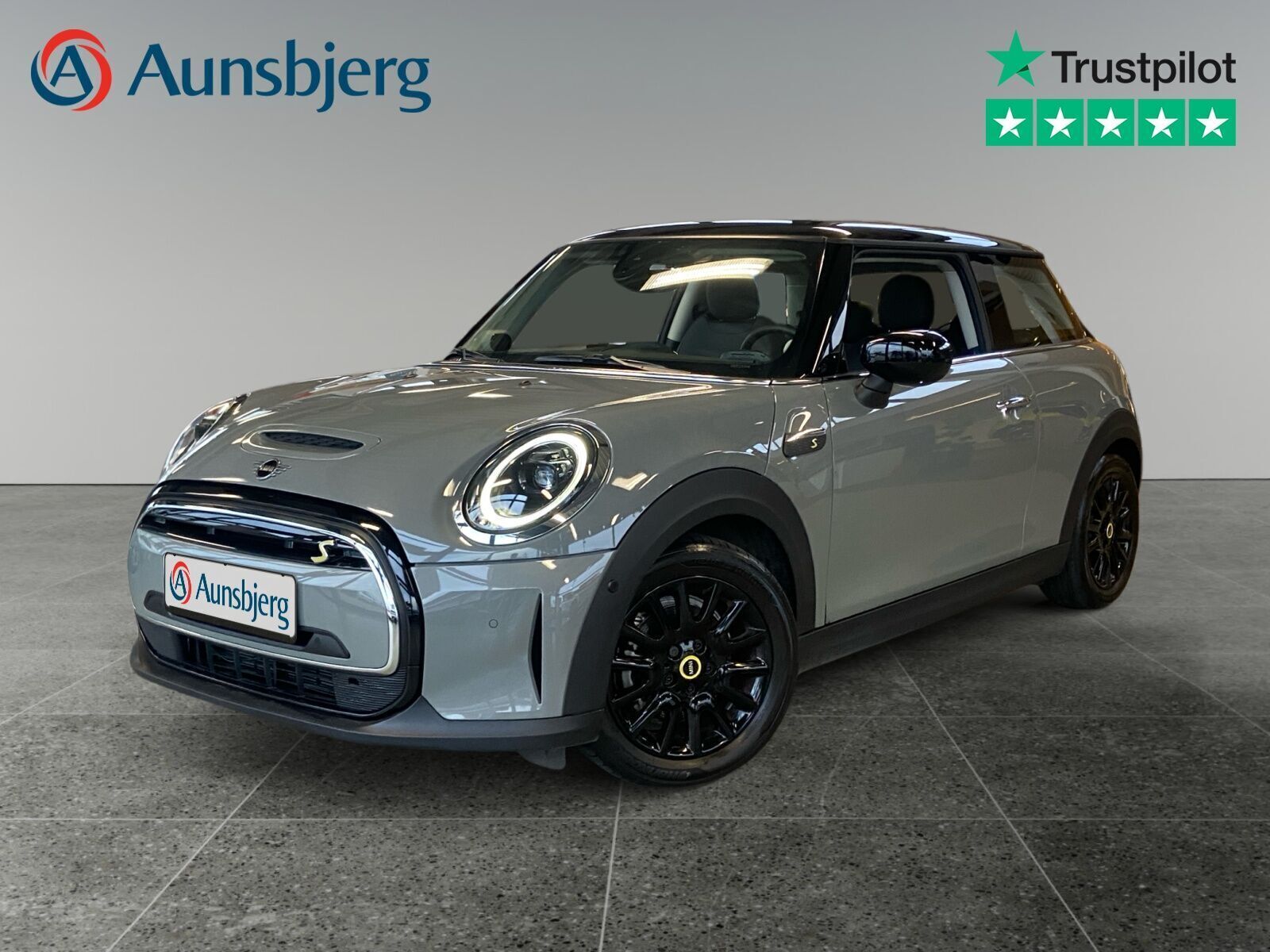 Mini Cooper SE Classic Trim