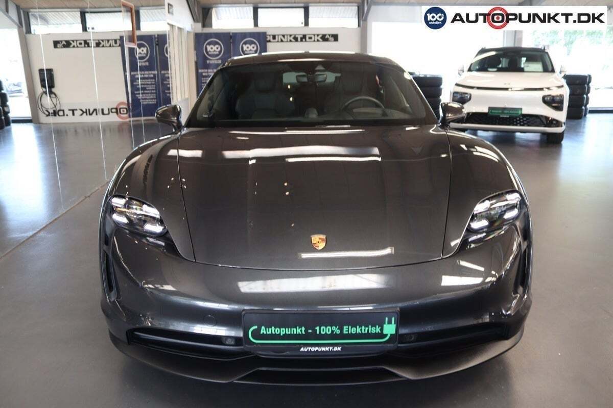 Porsche Taycan 4S Performance+