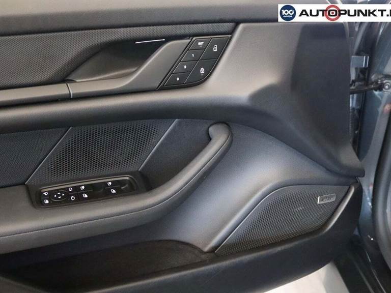 Porsche Taycan 4S Performance+