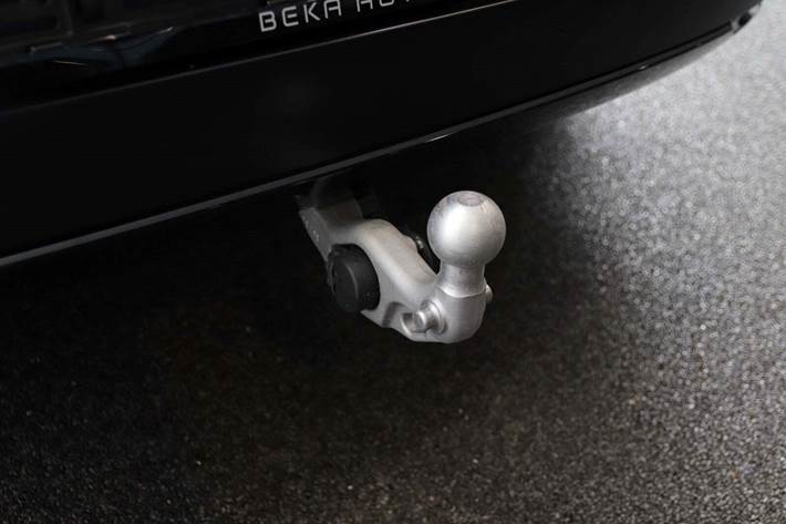 Hvid Polestar 4 fra 2025