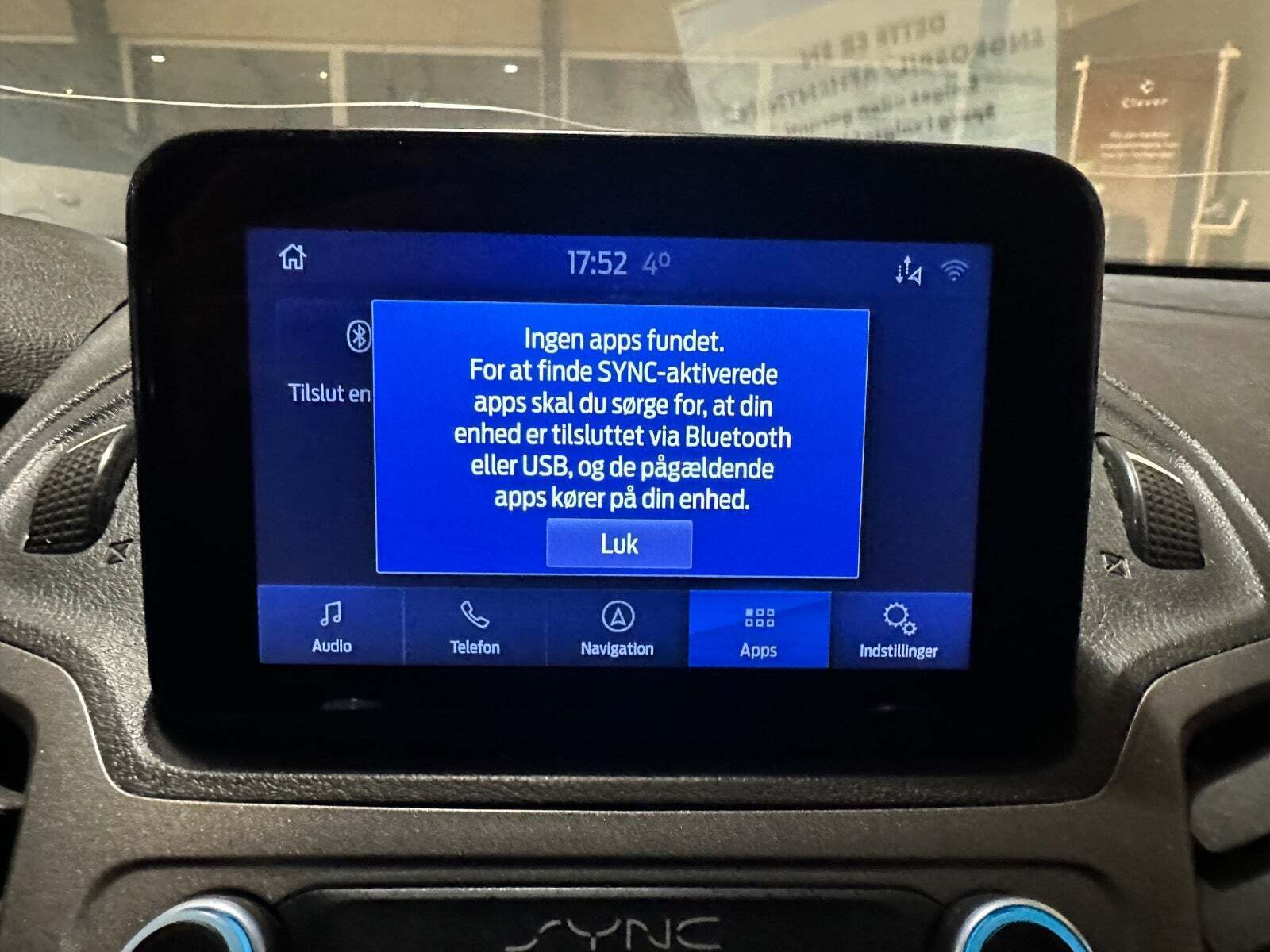 Hvid Ford Transit Connect fra 2020