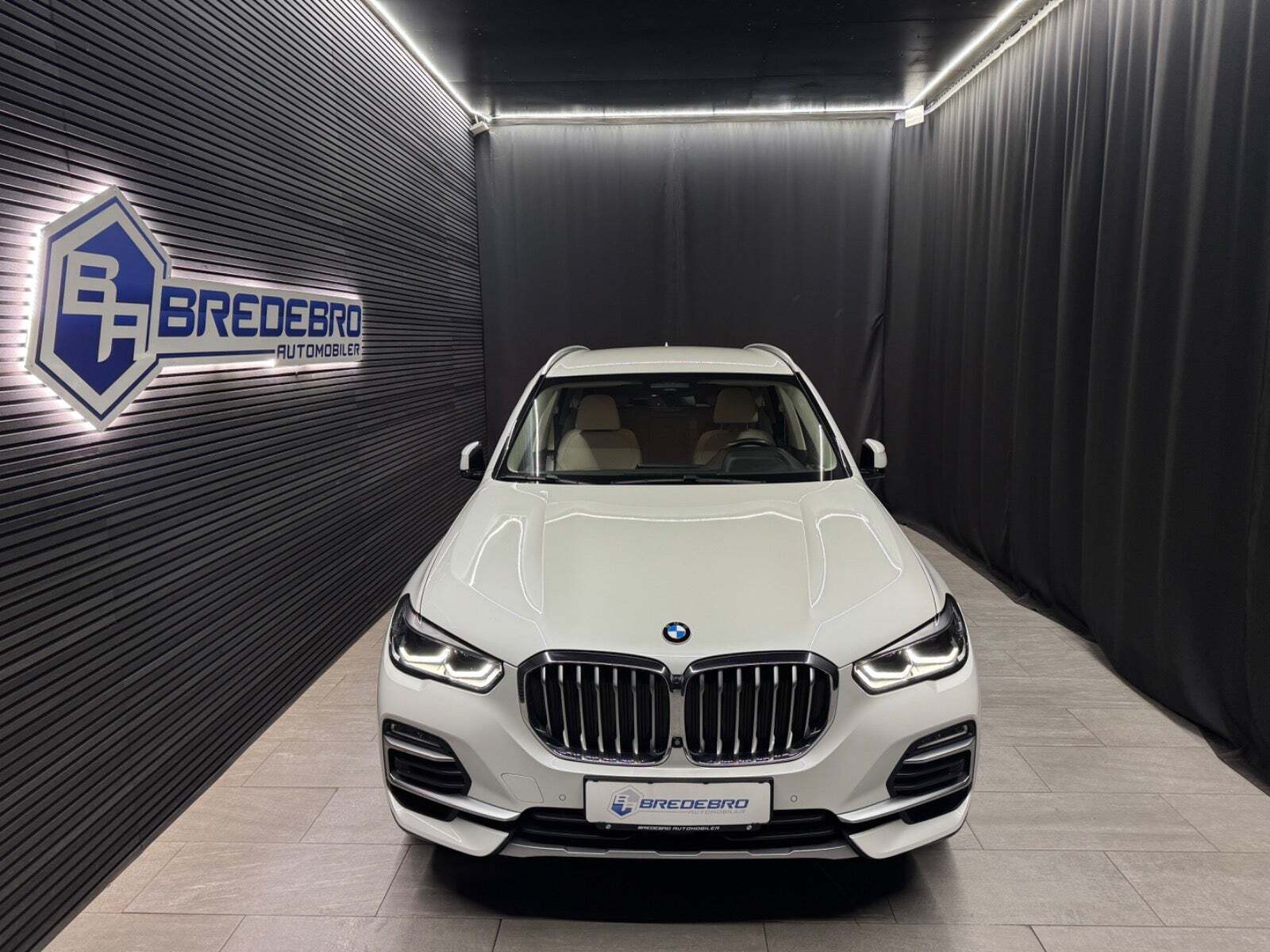 BMW X5 3,0 xDrive45e X-Line aut.