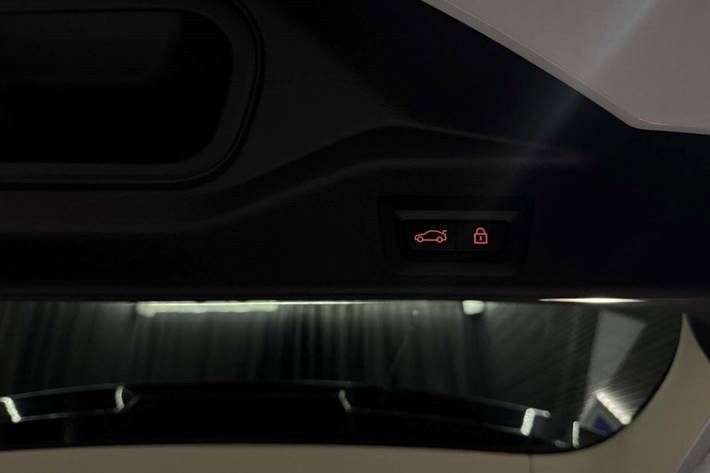 Hvid BMW X5 fra 2020