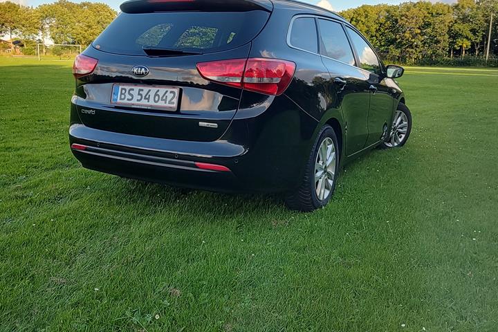 Sort Kia Ceed fra 2017