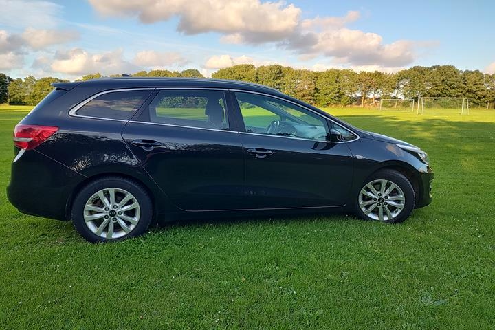 Sort Kia Ceed fra 2017