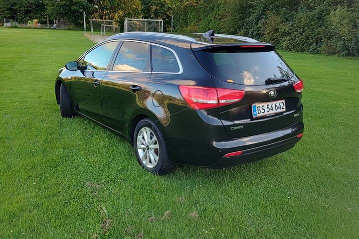Sort Kia Ceed fra 2017