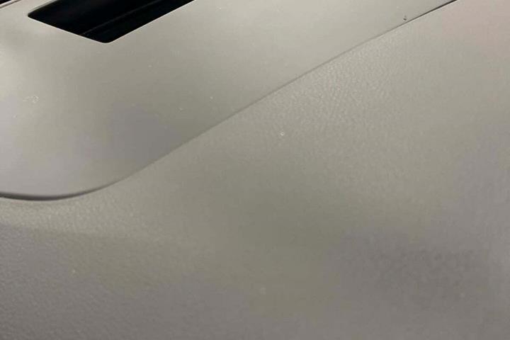 Hvid VW Golf VII fra 2020