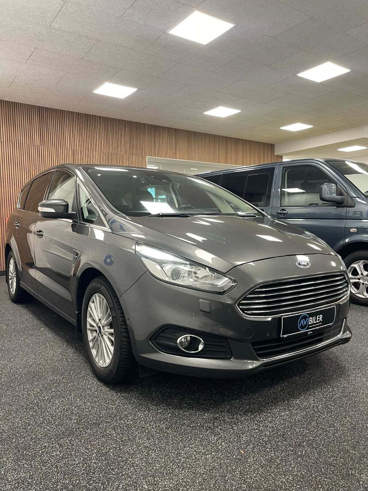 Ford S-MAX 2,0 EcoBlue Titanium aut.
