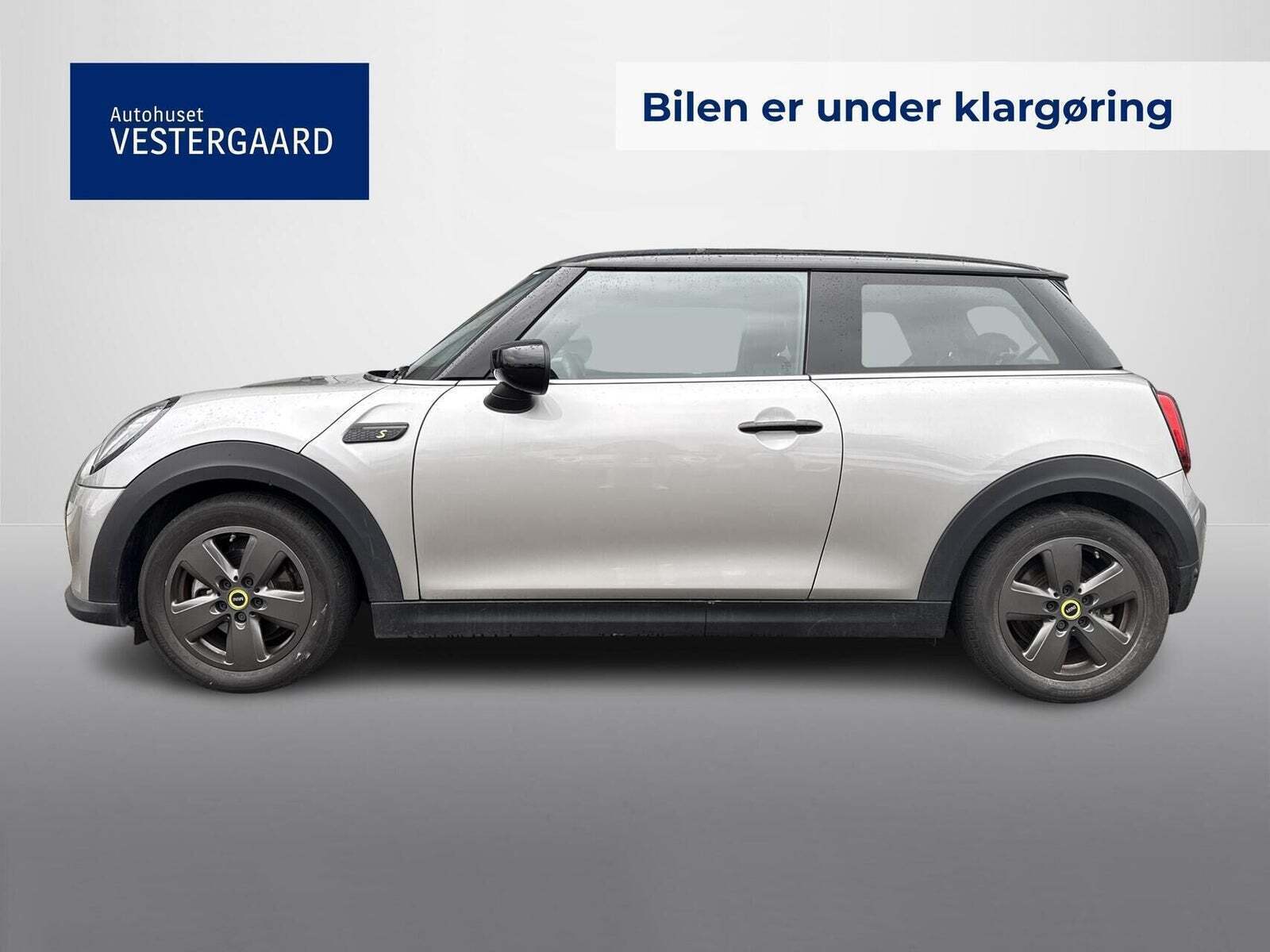 Mini Cooper SE Essential