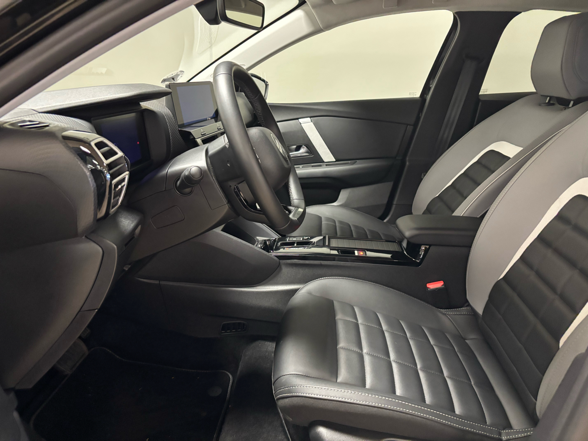 Citroën ë-C4 EL Max 156HK 5d Aut.