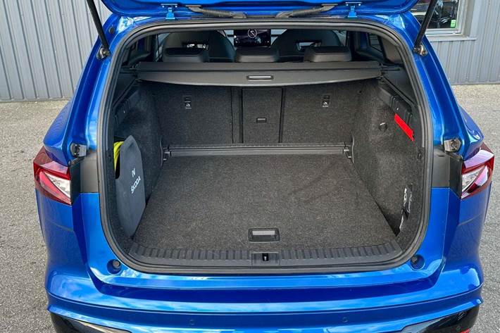 Blå Skoda Enyaq fra 2022