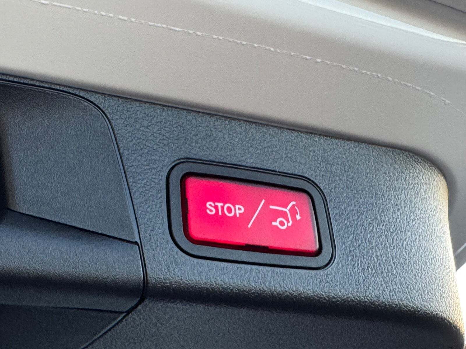 Hvid Mercedes EQB250+ fra 2024